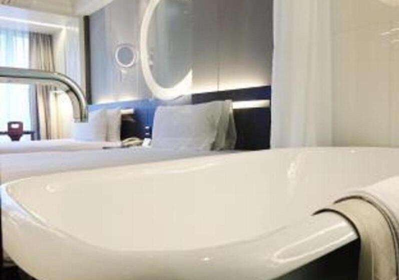 اتاق استاندارد, Nina Hotel Tsuen Wan West