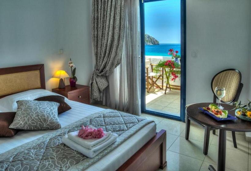 수피리어 룸, Porto Koufo