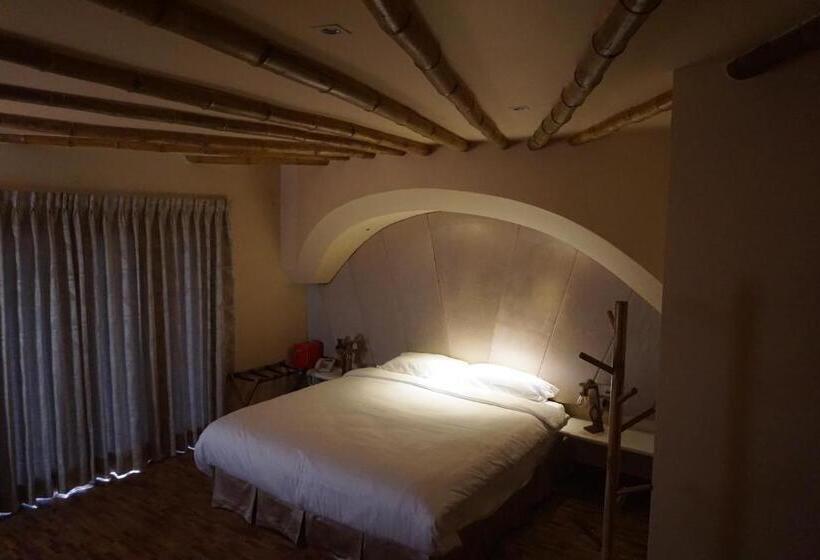 غرفة ديلوكس مزودة بشرفة, Cottages By The Creek