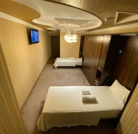 Habitació Estàndard, Budget Hostel