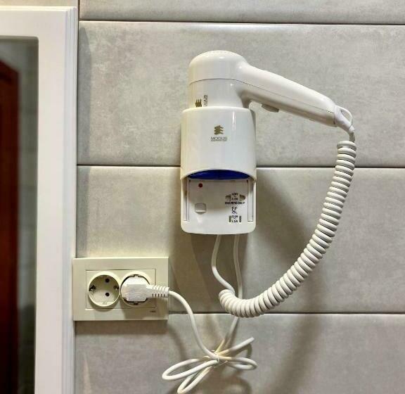 اتاق استاندارد, Gold Tower