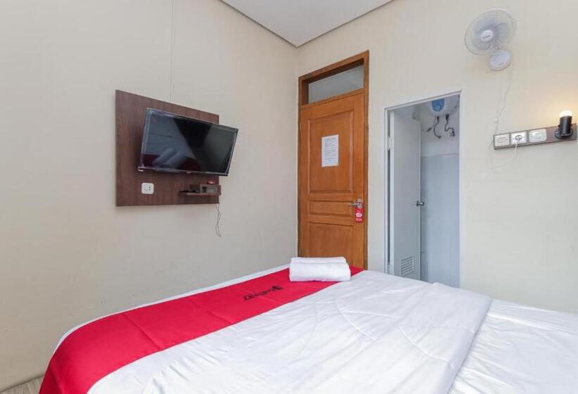 Cameră Standard, Reddoorz At Wr Supratman Batu