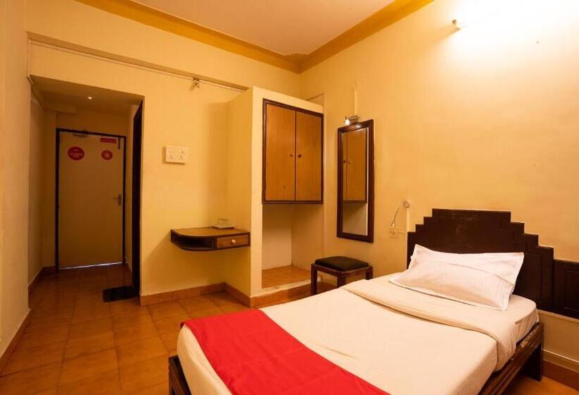 חדר סטנדרט, The Sincro