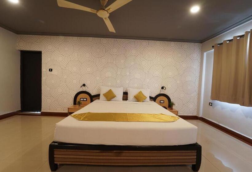 חדר דלוקס עם מרפסת, The Treat