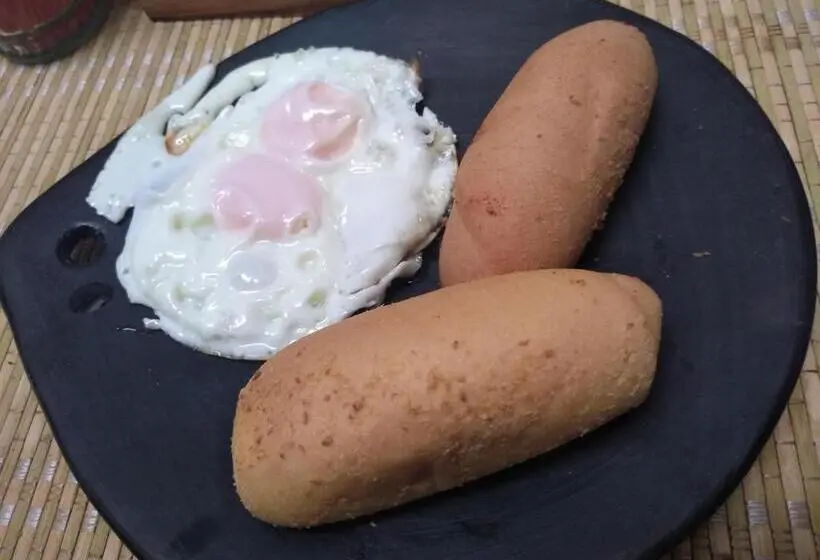 اتاق اکونومی, Santander Aleman Hostel