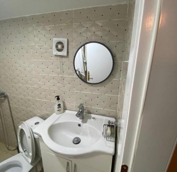 اتاق کلاسیک چهارنفره, Villa Elear