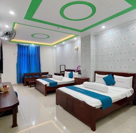 اتاق خانوادگی, Anh Tuấn Hotel & Coffee   Pleiku, Gia Lai