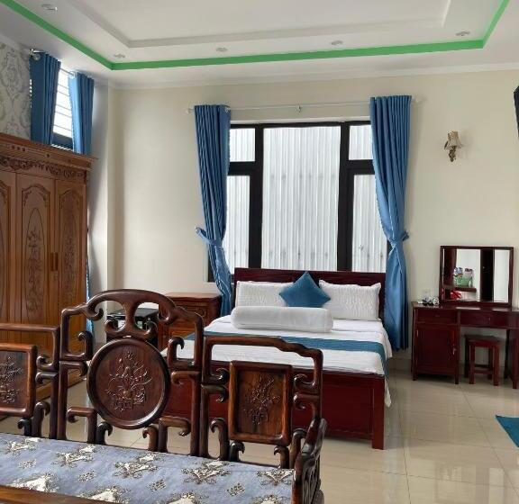 اتاق لوکس خانوادگی, Anh Tuấn Hotel & Coffee   Pleiku, Gia Lai