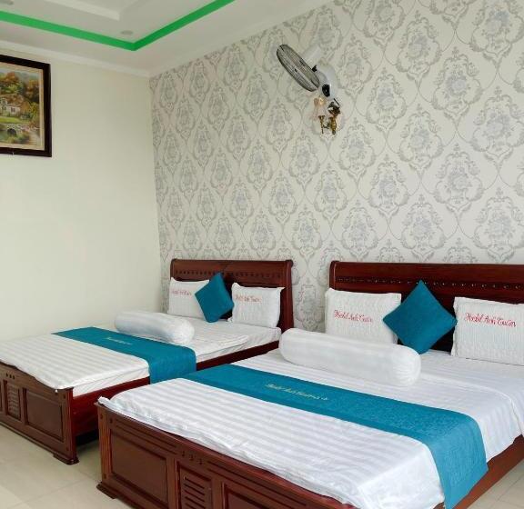 اتاق لوکس خانوادگی, Anh Tuấn Hotel & Coffee   Pleiku, Gia Lai
