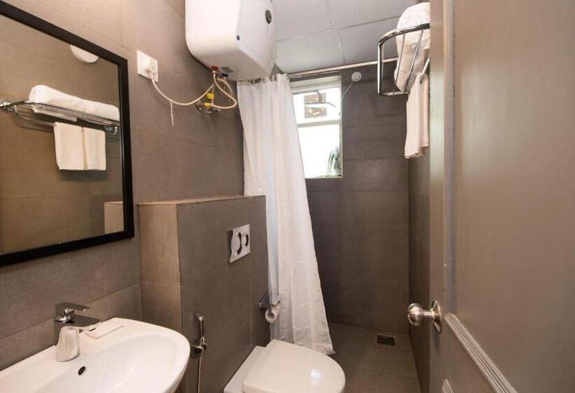 غرفة قياسية, Vemara