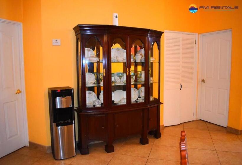 2ベッドルームアパートメント, Marina Pinacate B 119