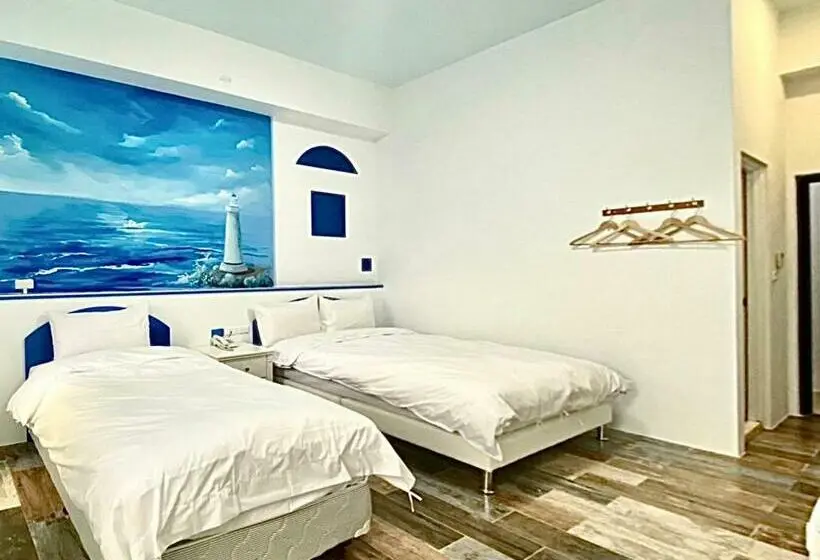 اتاق استاندارد سه نفره, Moon Bay Coastal
