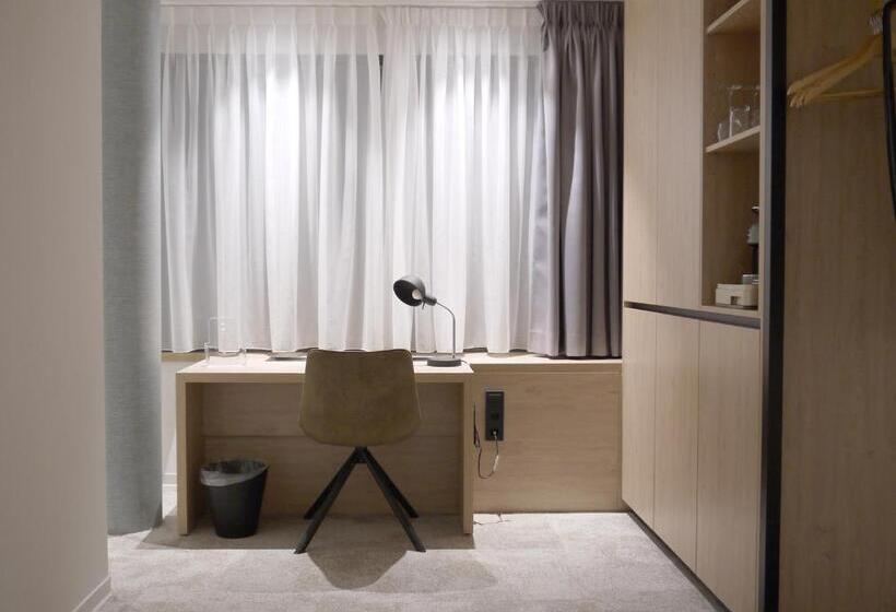 סוויטת סופריור, De Rousch   4 Sterren Superieur