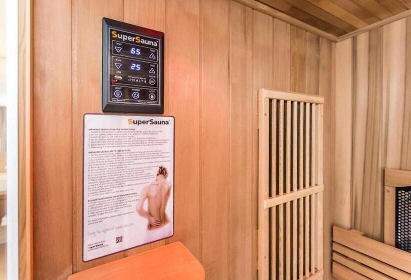 סוויטה, De Rousch   4 Sterren Superieur