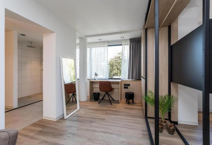 חדר סטודיו סטנדרד, De Rousch   4 Sterren Superieur