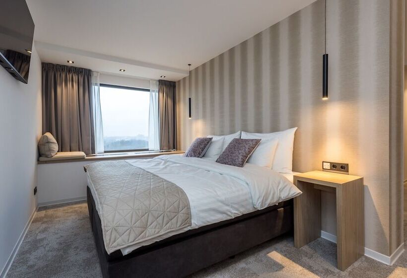 סוויטה, De Rousch   4 Sterren Superieur