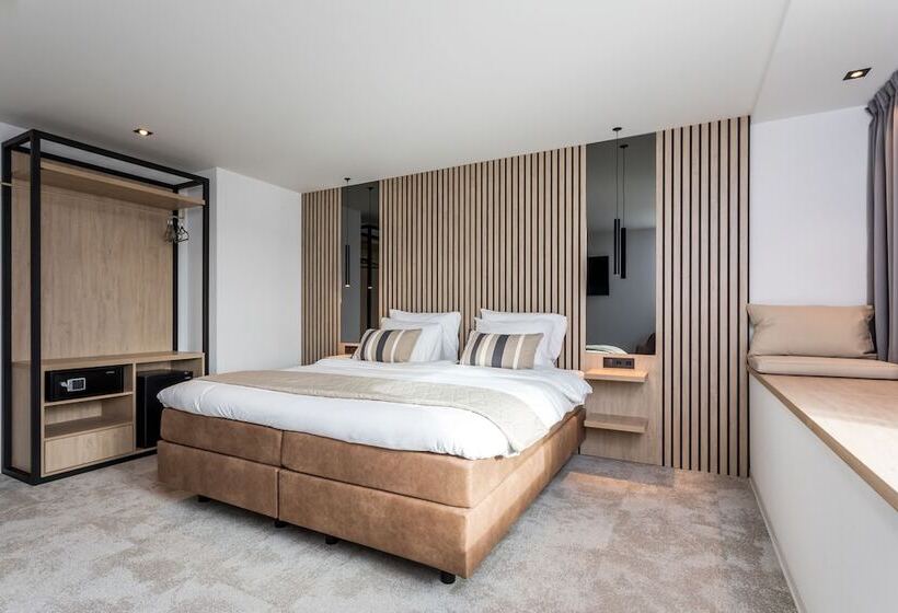 スーペリアースイート, De Rousch   4 Sterren Superieur