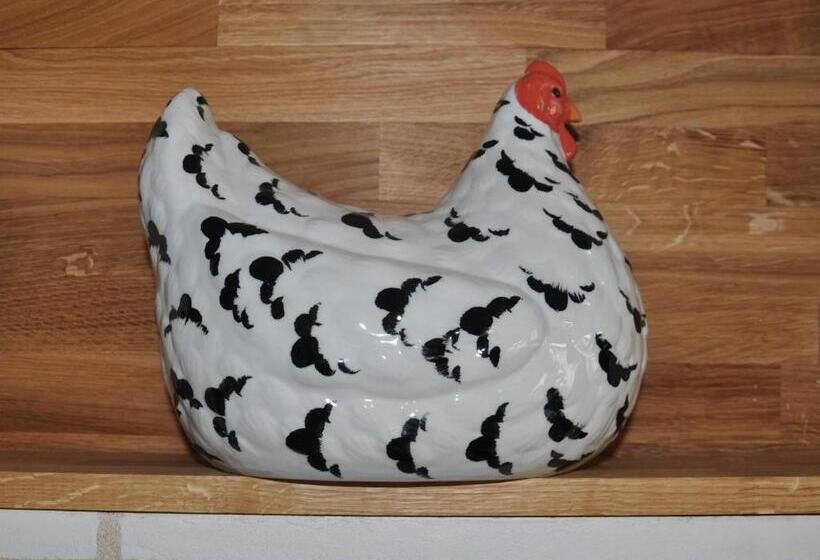 غرفة عائلية, Logis Loire Hotel   Les Cocottes Restaurant