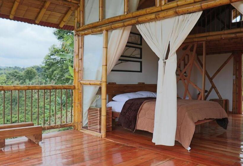 Четырехместный Номер Стандарт, Tukawa