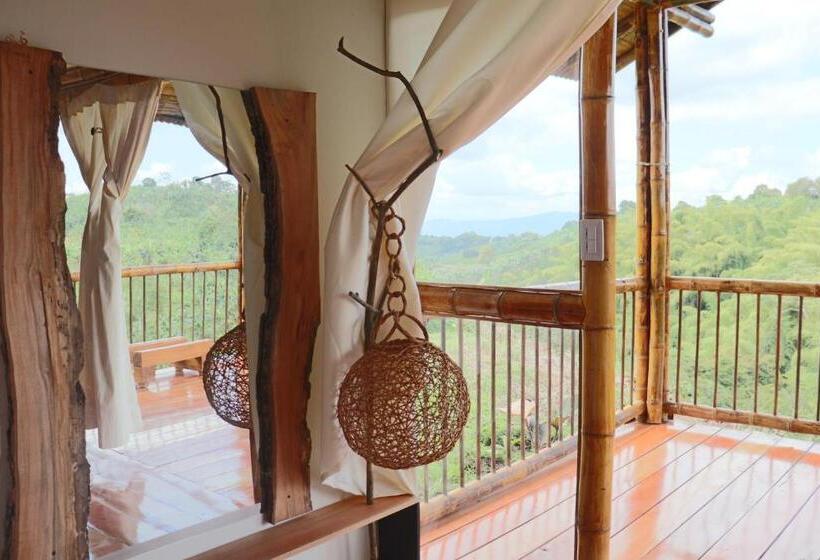 Четырехместный Номер Стандарт, Tukawa