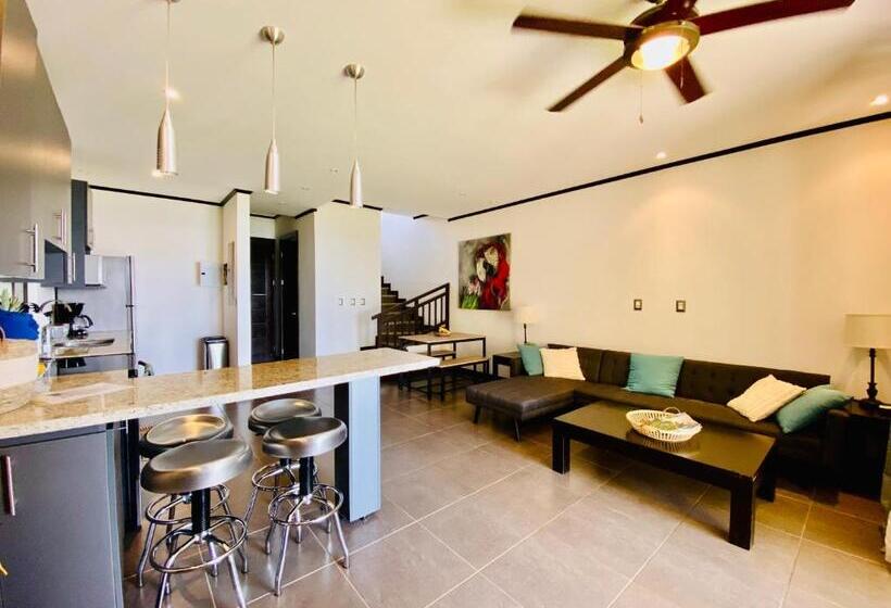 شقة غرفتين, Pacific Edge Eco Lodge