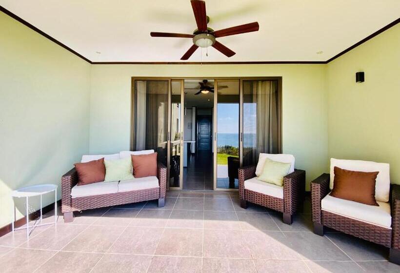Апартаменты 2 Спальни, Pacific Edge Eco Lodge