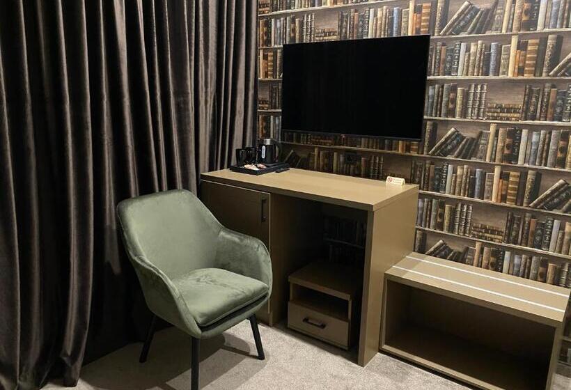 اتاق استاندارد, Kuprin