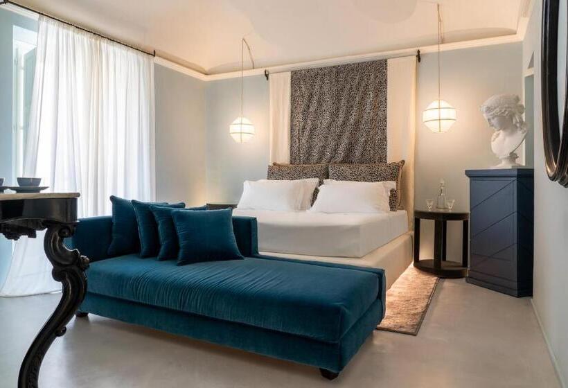 اتاق سوپریور, Q92 Noto