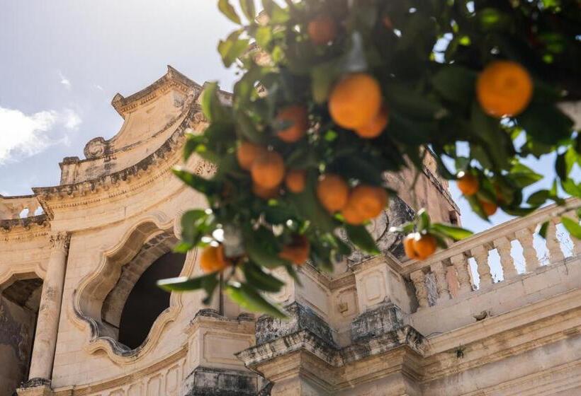 مجموعه ویستا شهر, Q92 Noto