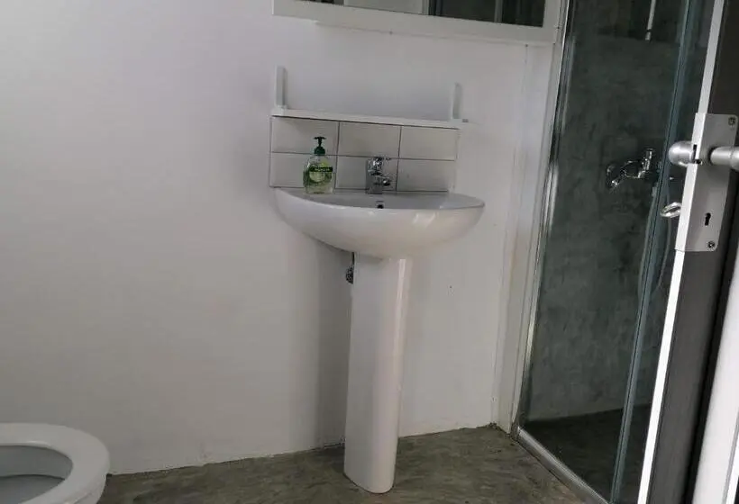 اتاق لوکس, Le Mat Hostel