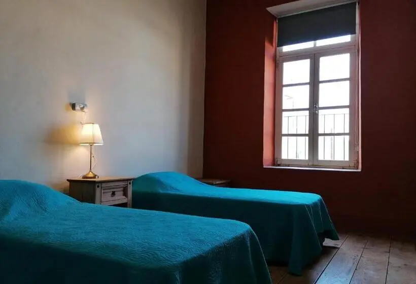 اتاق اکونومی, Le Mat Hostel
