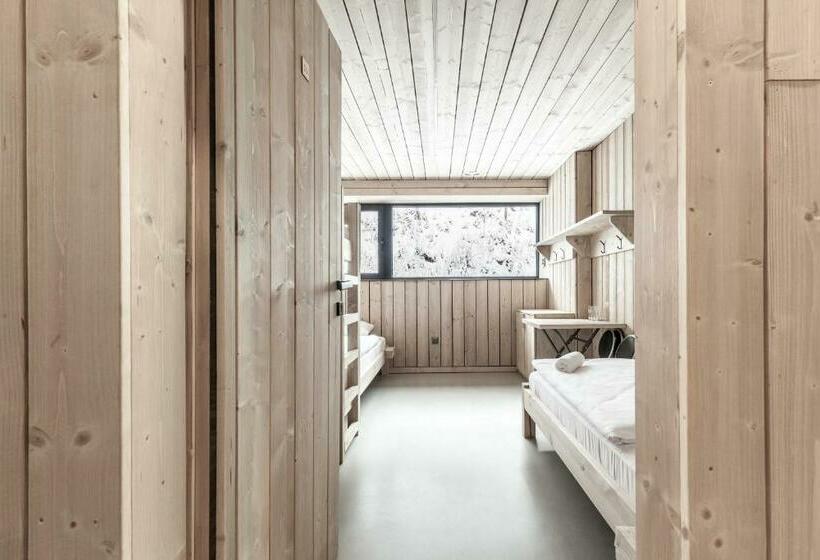 스탠다드 4인용 룸 공용 욕실, Chata Zázvor