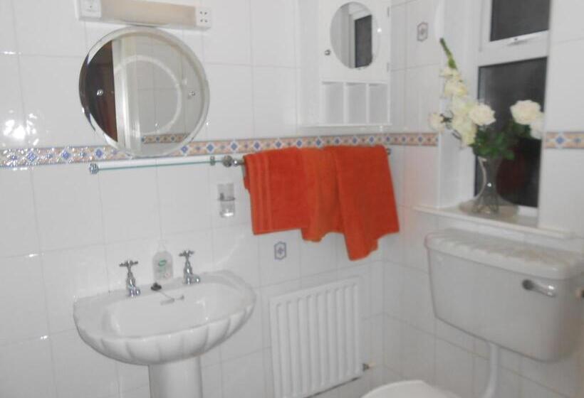 스탠다드 룸, Foleysbarinch