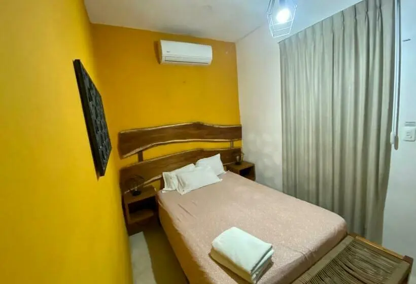 سوییت, Akbal Holbox