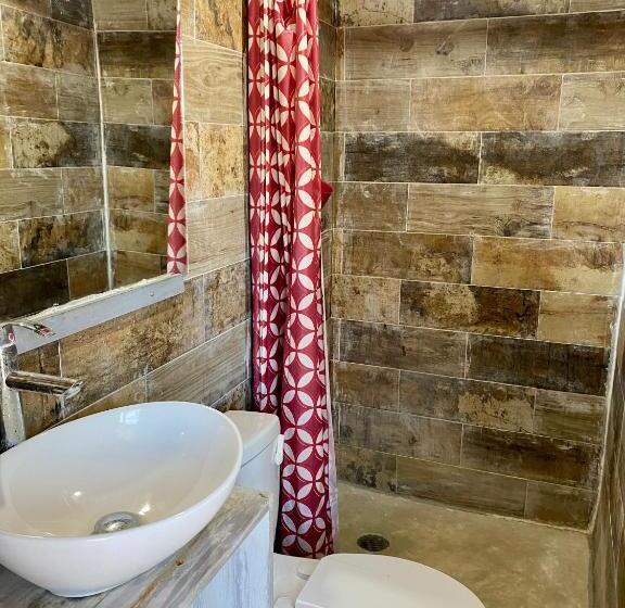 بنجلو قياسى, Akbal Holbox