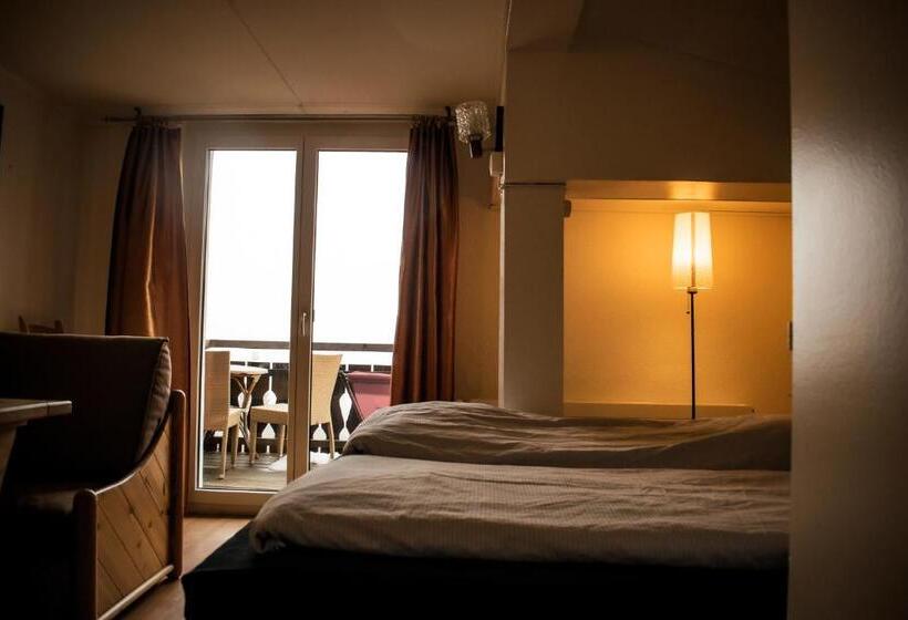 家庭间, Malixerhof