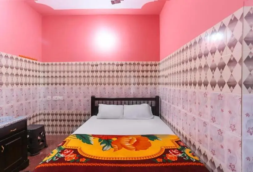 スタンダードルーム, Spot On Sree Bhadra Tourist Home