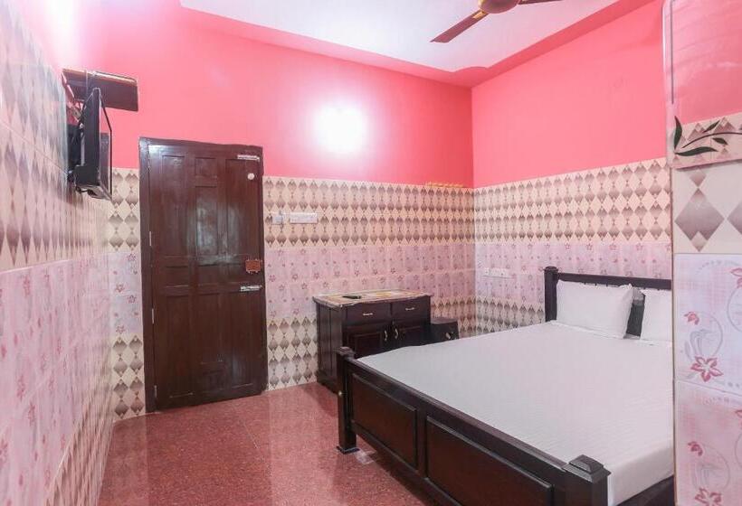 スタンダードルーム, Spot On Sree Bhadra Tourist Home