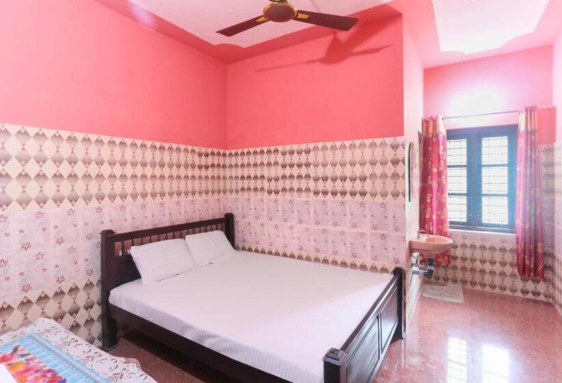 スタンダードルーム, Spot On Sree Bhadra Tourist Home