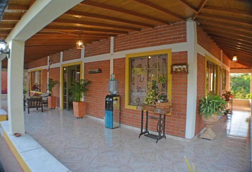 3间卧室的房子, Caraná