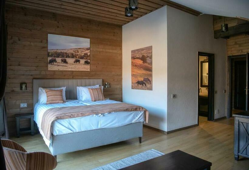 סוויטת ג'וניור, Maggie's Ranch