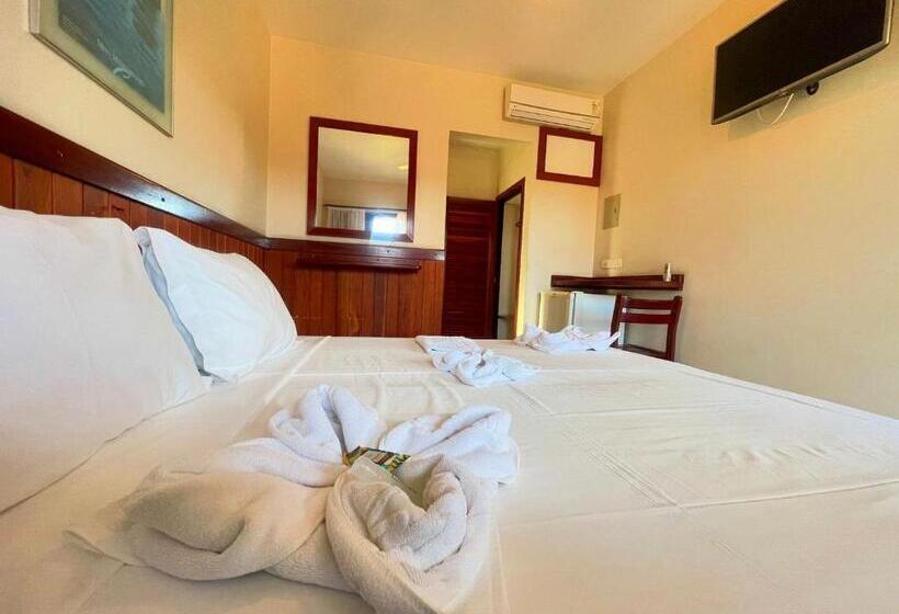 Quarto Estandar, Pousada Recanto Margerie