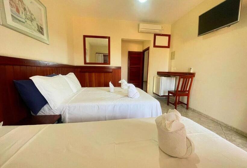 Quarto Triplo Estandar, Pousada Recanto Margerie