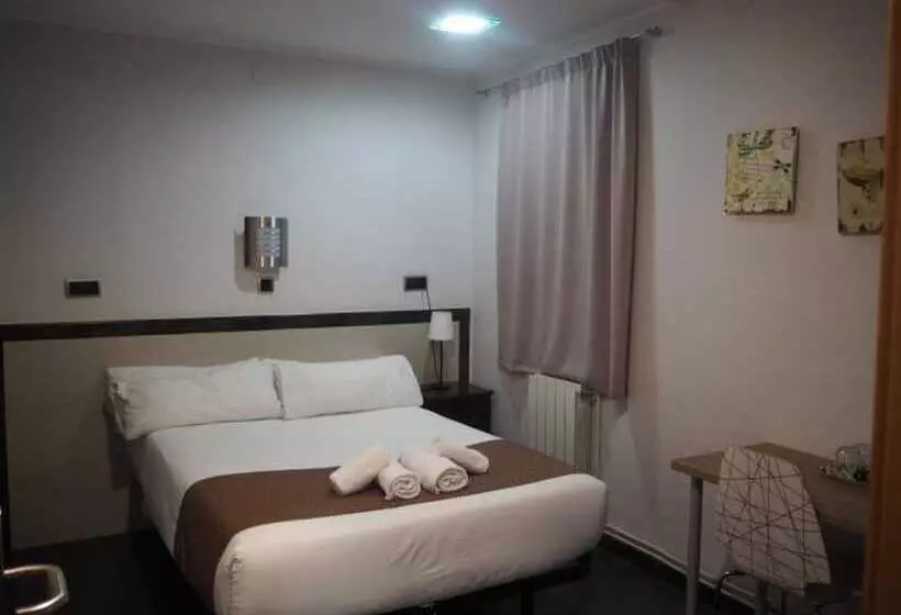 اتاق استاندارد, Hostal Levante Barcelona