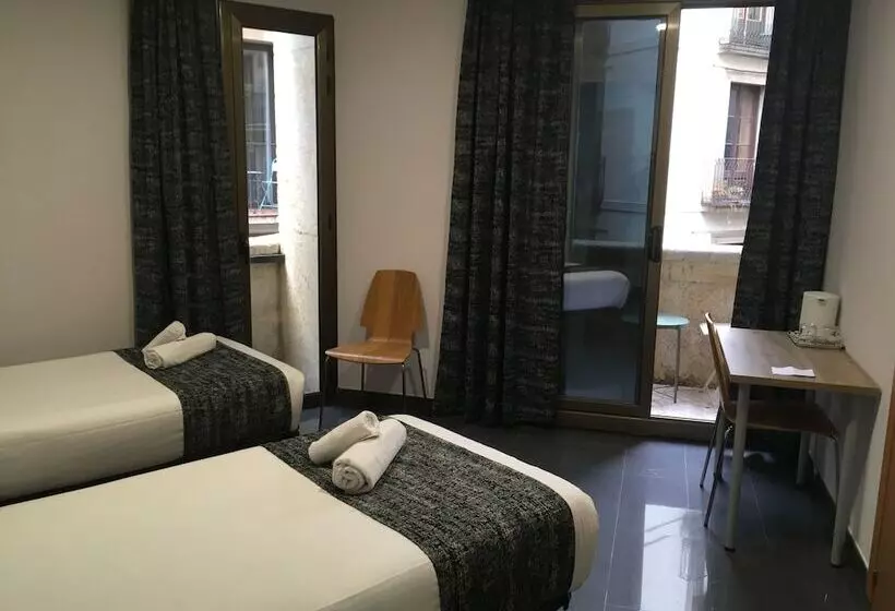 اتاق استاندارد, Hostal Levante Barcelona