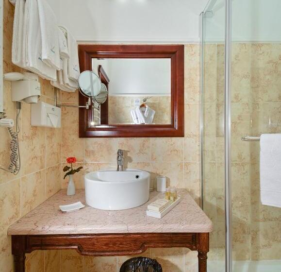 سوییت جونیور, Ayvazovsky