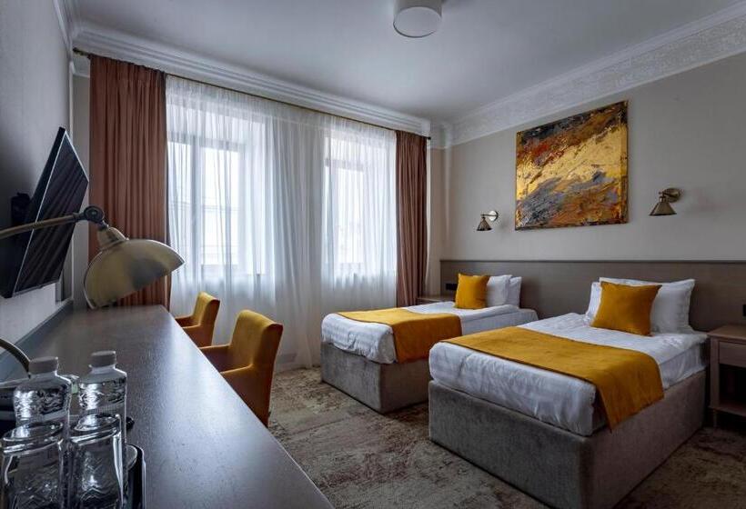 اتاق لوکس, Ayvazovsky