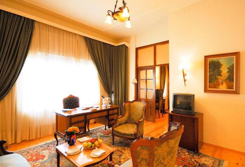 스위트, Capsis Bristol Boutique