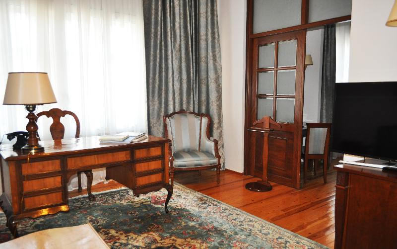 스위트, Capsis Bristol Boutique