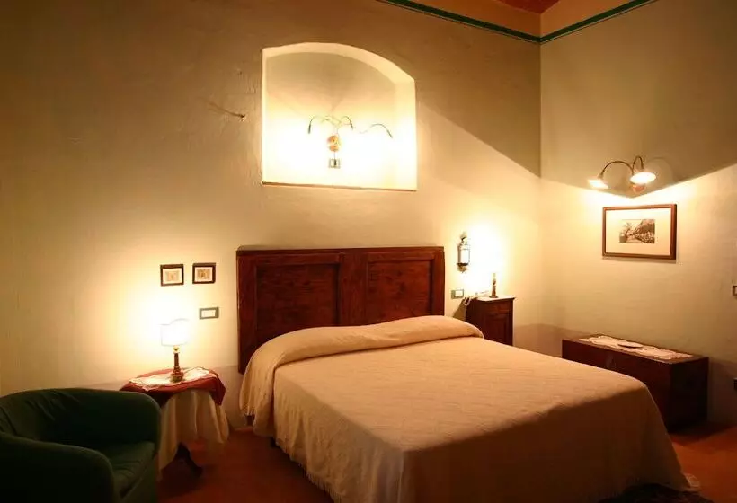 اتاق لوکس, Cortona Resortle Terre Dei Cavalieri